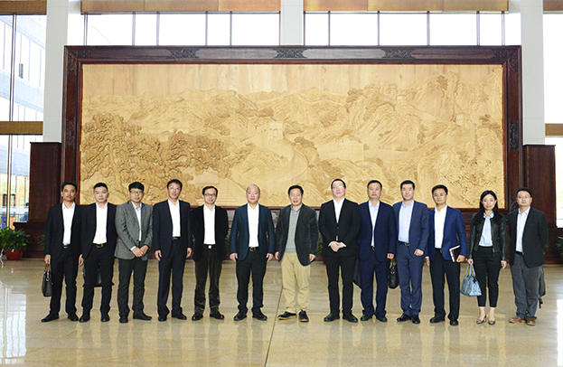 好博在线客服总裁庄展诺一行受邀参访北京用友产业园