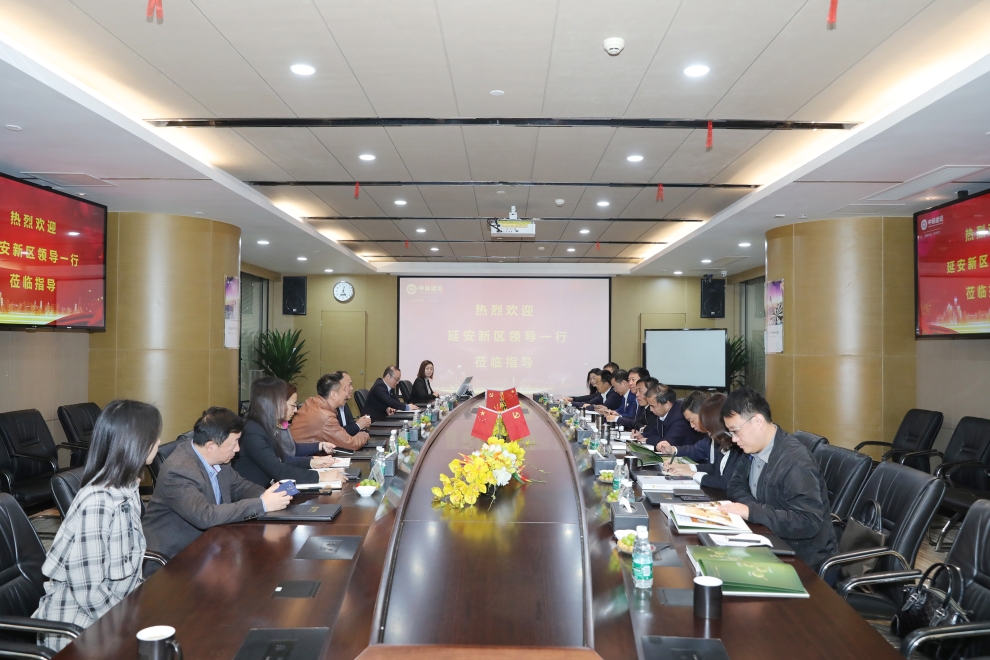 陕西省延安新区党工委副书记、管委会主任薛鹏春一行莅临好博在线客服调研指导 